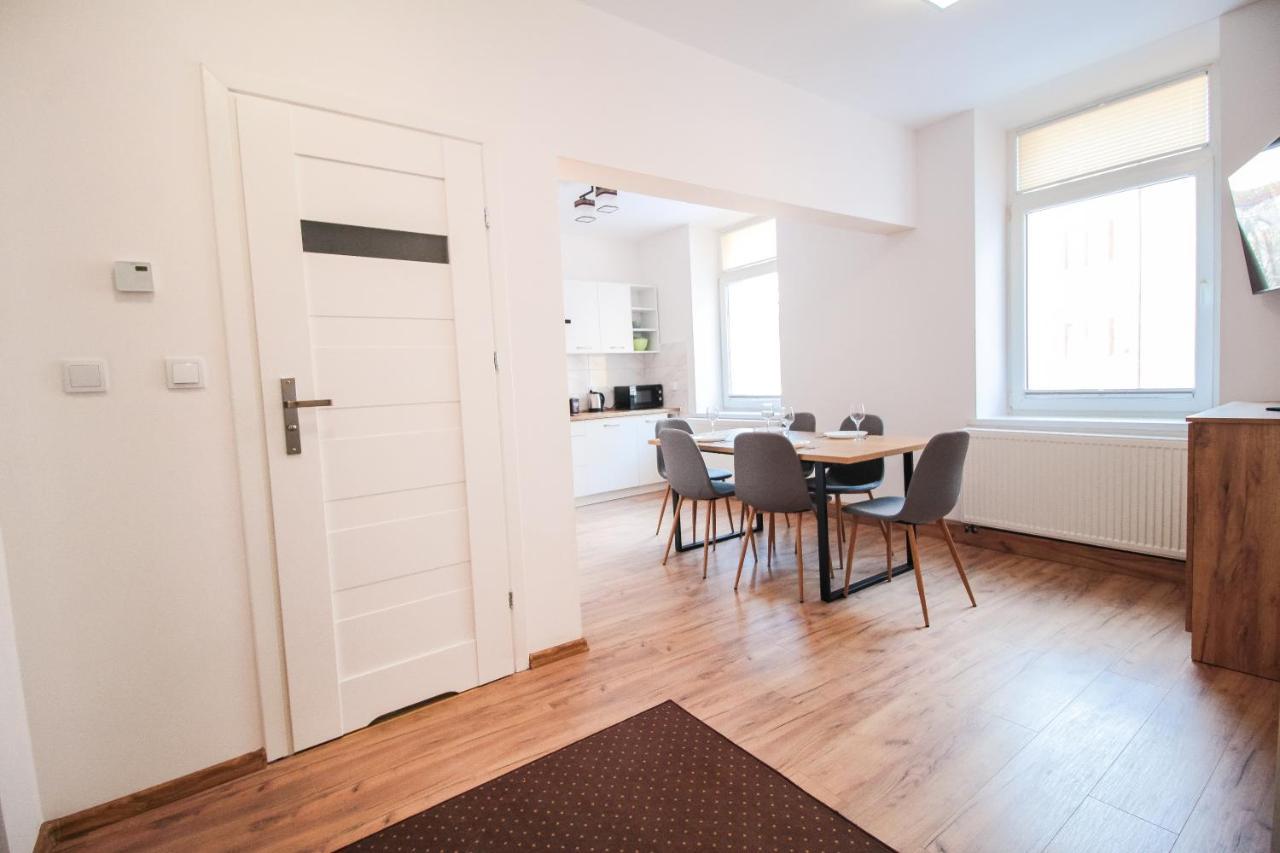 Apartament City Center Standard 6 Криница-Здруй Екстериор снимка